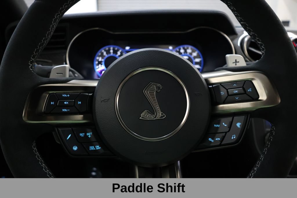 Used 2020 Ford Mustang Shelby GT500 w/ Carbon Fiber Track Pack RWD image 41