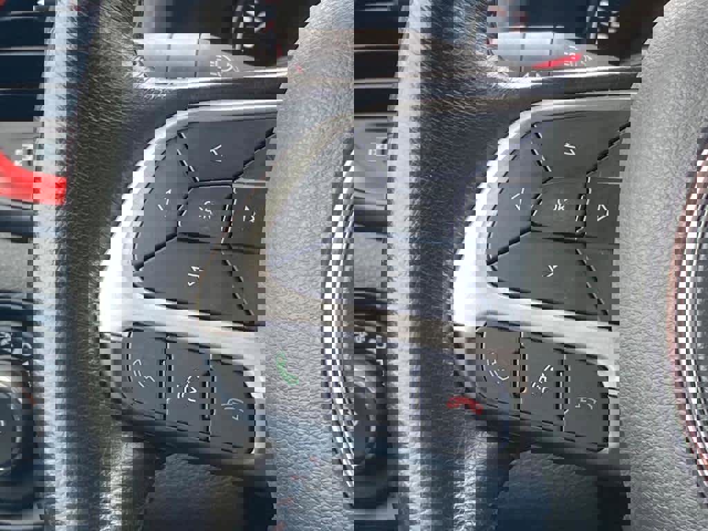 Used 2018 Jeep Renegade Trailhawk image 8