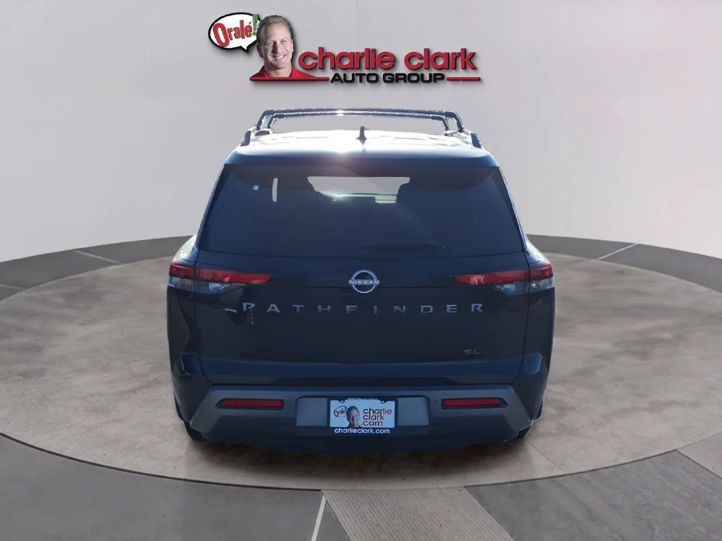 New 2026 Nissan Pathfinder SL FWD image 4