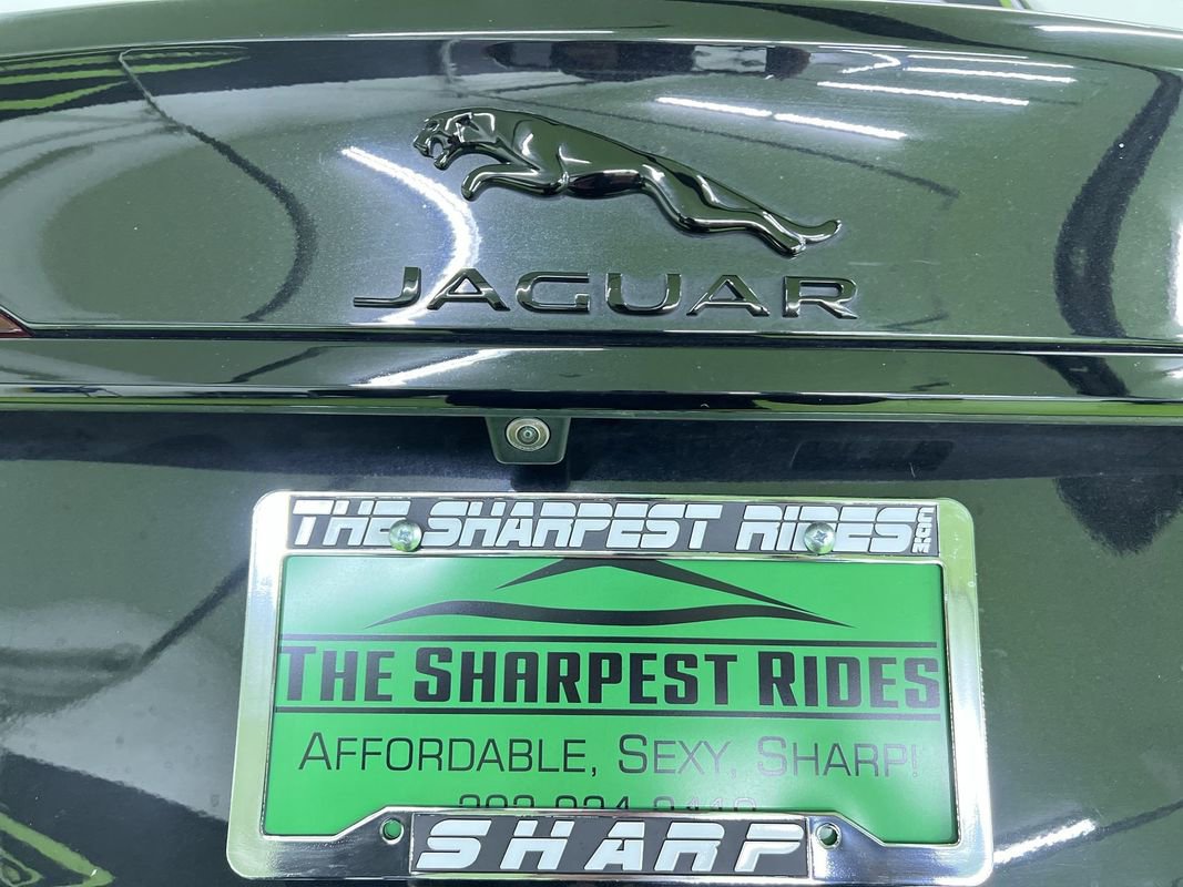 Used 2023 Jaguar XF SE RWD image 13