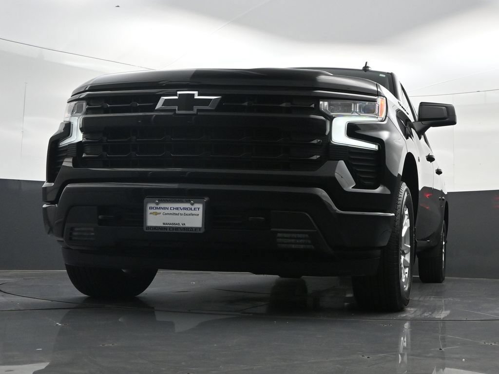 Certified 2026 Chevrolet Silverado 1500 RST AWD/4WD image 37