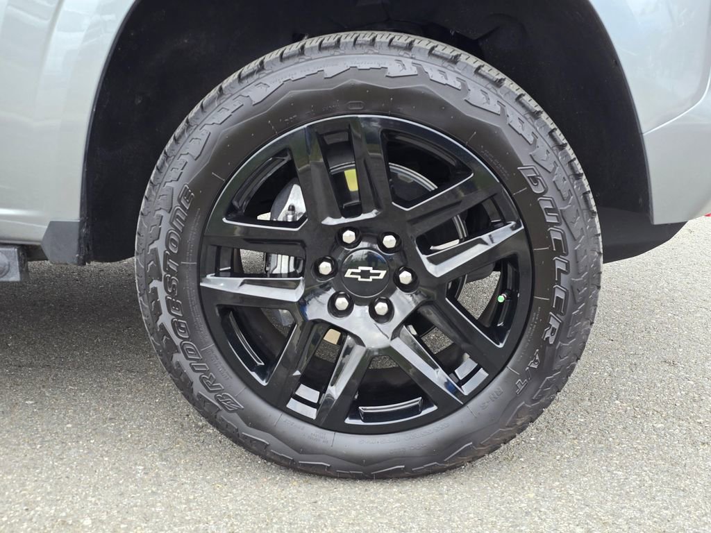 Used 2025 Chevrolet Colorado Z71 w/ Technology Package image 9