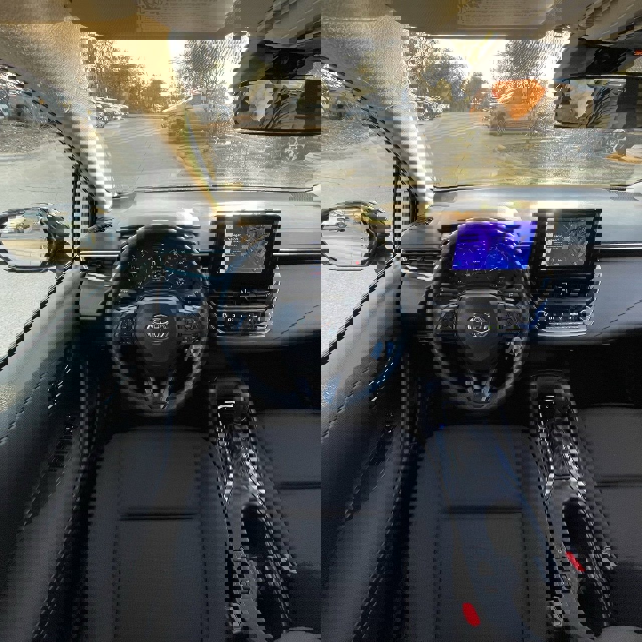 Used 2024 Toyota Corolla LE image 11