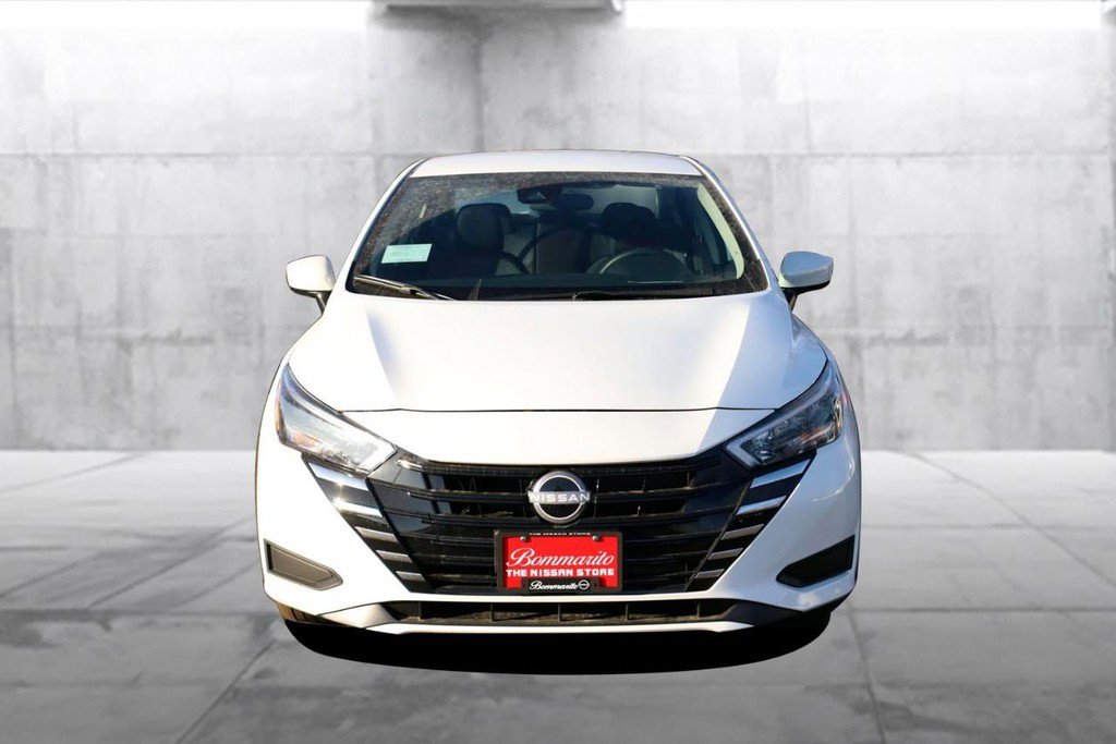 New 2025 Nissan Versa SV w/ Trunk Package image 4