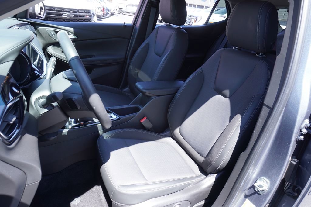Certified 2022 Buick Encore GX Select image 13