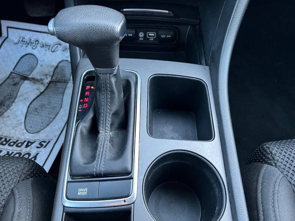 Used 2020 Kia Optima LX image 18