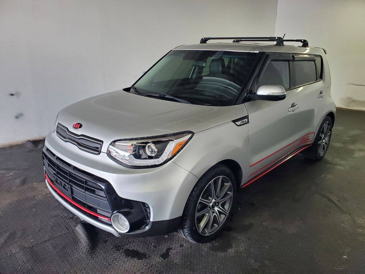 Used 2019 Kia Soul ! w/ Technology Package