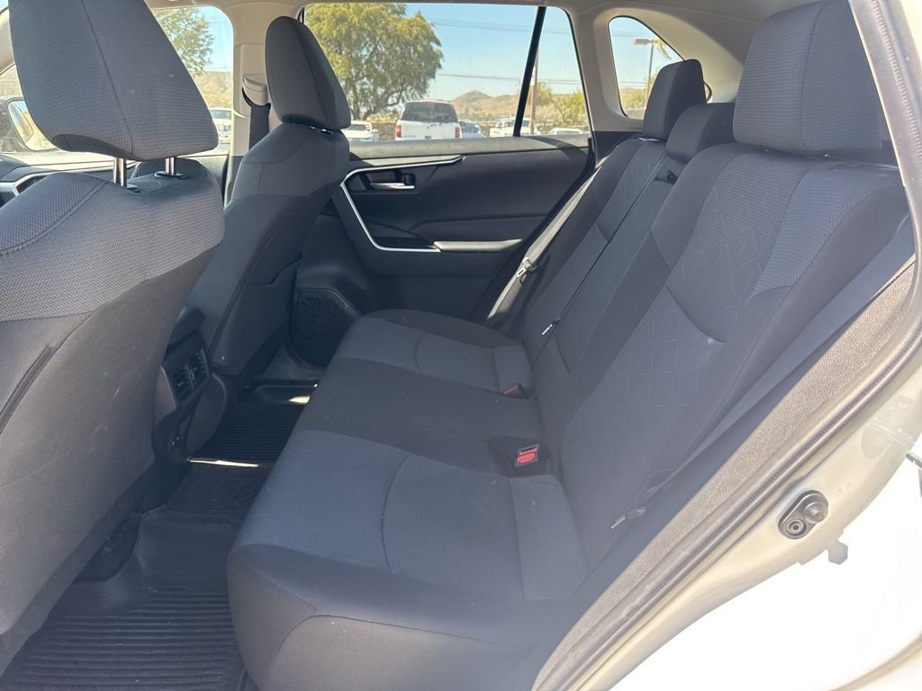Used 2024 Toyota RAV4 XLE image 21