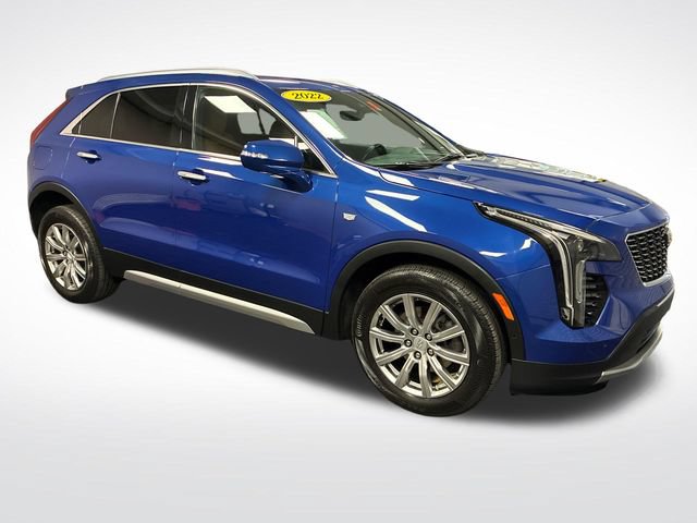 Used 2022 Cadillac XT4 Premium Luxury w/ Technology Package AWD/4WD image 7