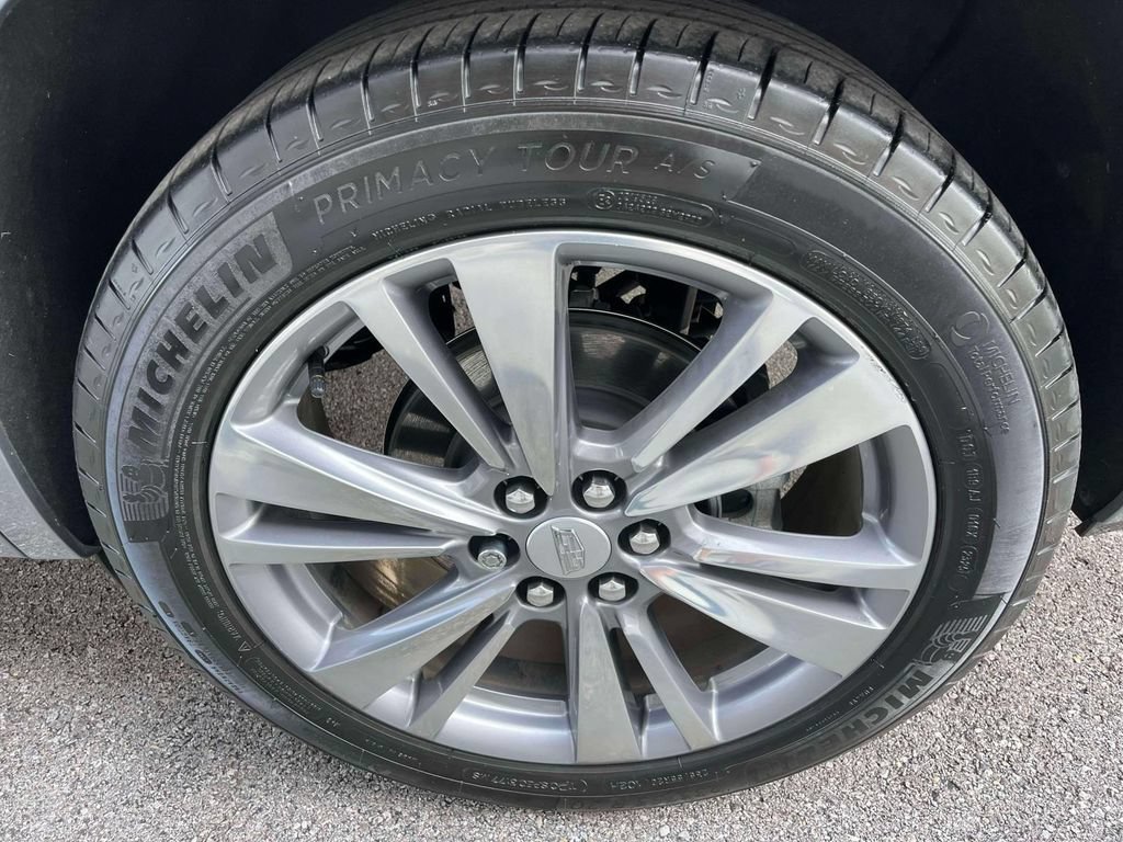 Certified 2025 Cadillac XT6 Premium Luxury w/ Technology Package AWD/4WD image 11