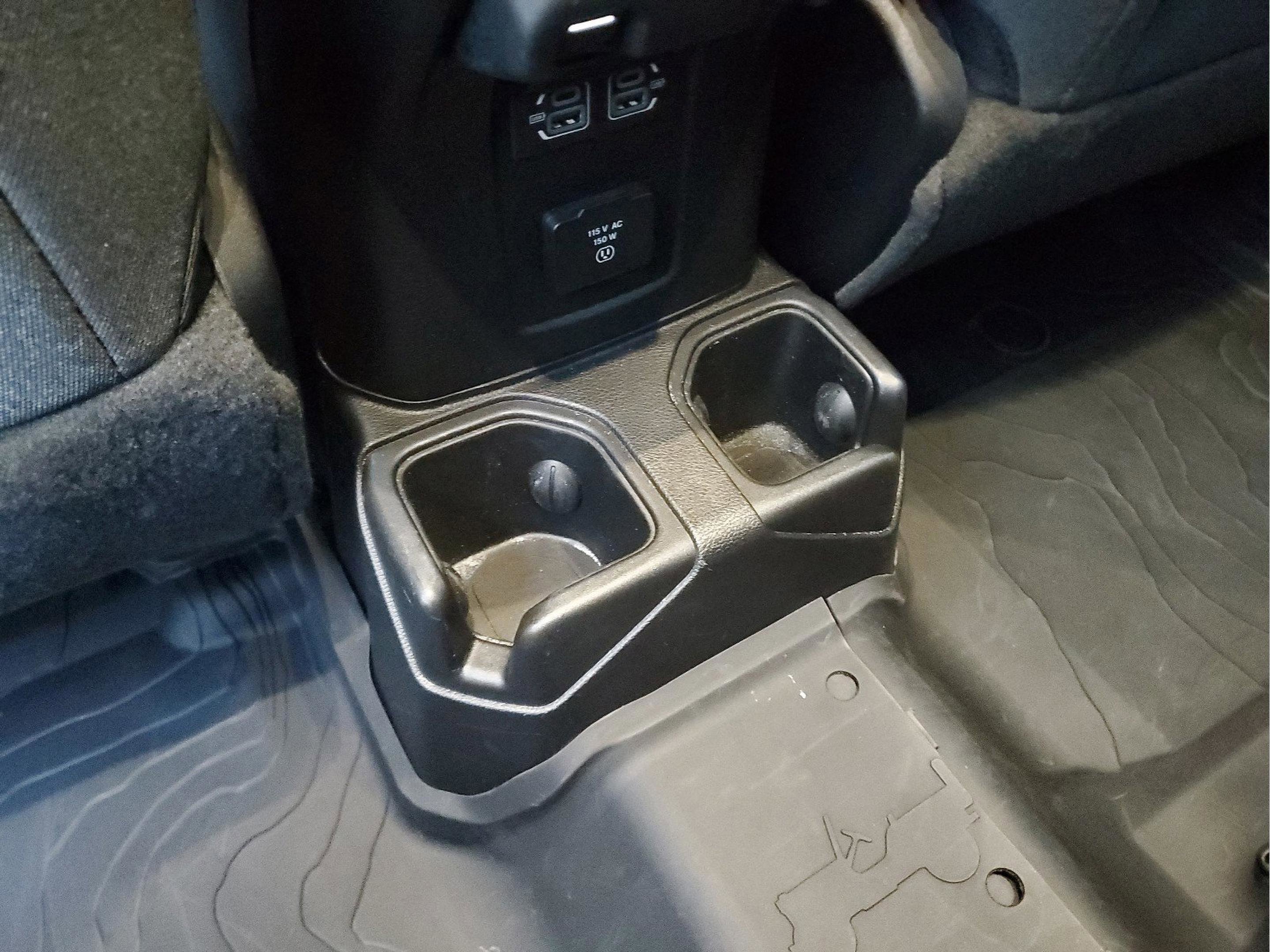 Certified 2024 Jeep Wrangler Sahara image 15