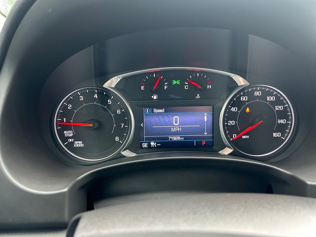 Used 2022 GMC Terrain SLE w/ Driver Convenience Package image 16