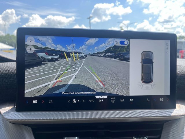New 2026 Ford Explorer Active w/ Active Comfort Package RWD image 21