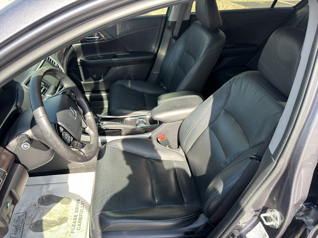 Used 2017 Honda Accord EX-L image 14