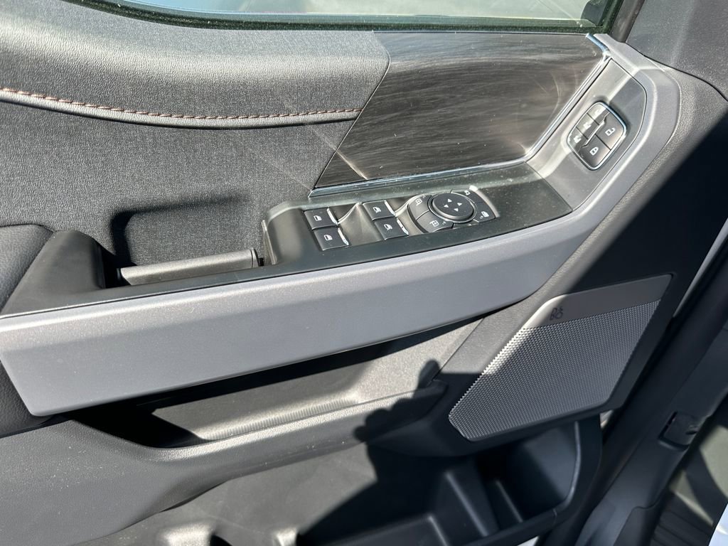 New 2025 Ford F150 Lariat w/ Equipment Group 502A High image 15