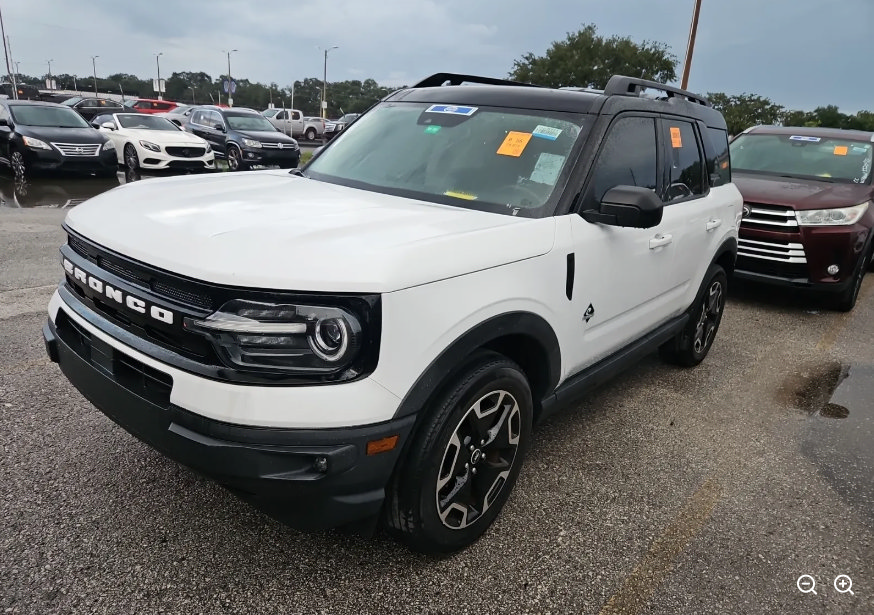 Used 2022 Ford Bronco Sport Outer Banks AWD/4WD image 1