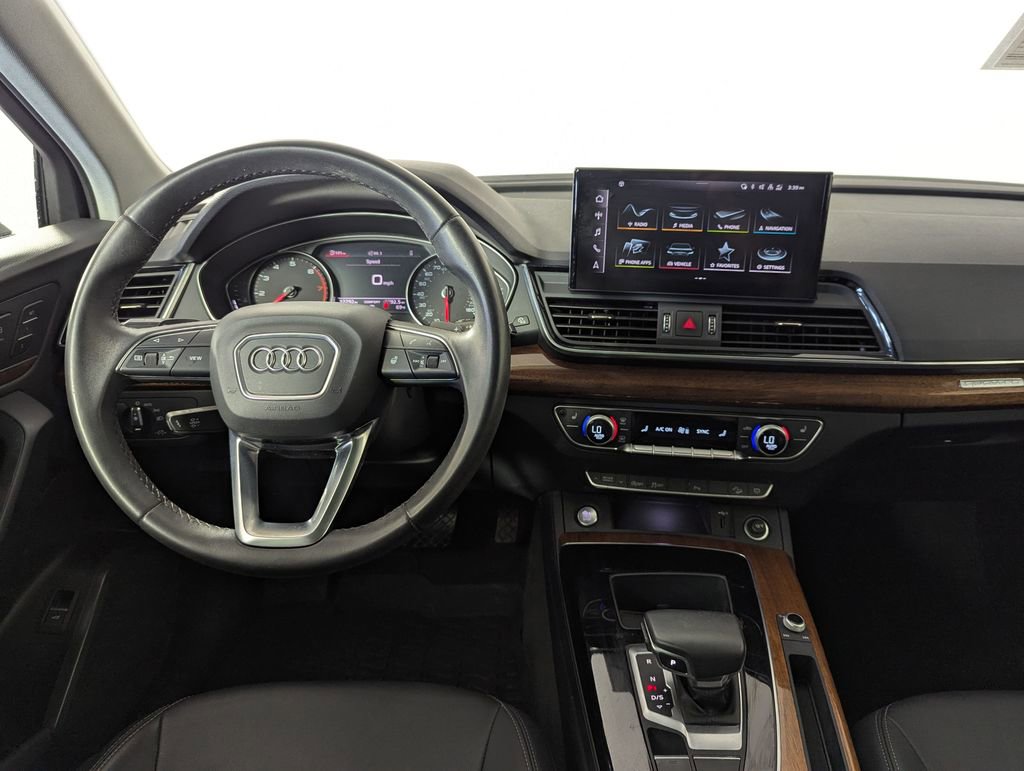 Used 2022 Audi Q5 2.0T Premium AWD/4WD image 6