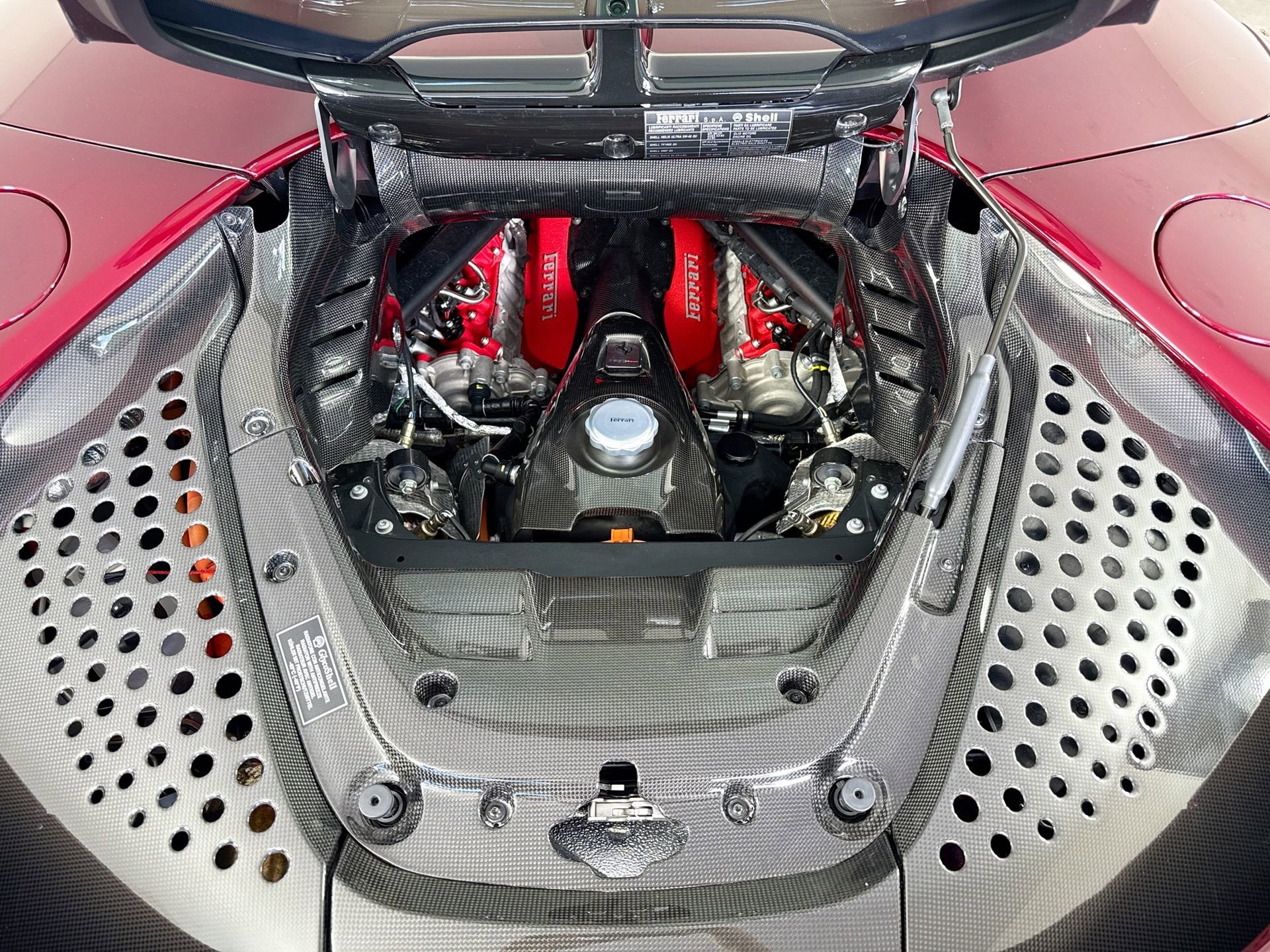 Certified 2024 Ferrari SF90 Spider AWD/4WD image 25