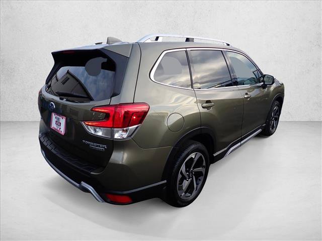 Certified 2023 Subaru Forester Touring AWD/4WD image 4