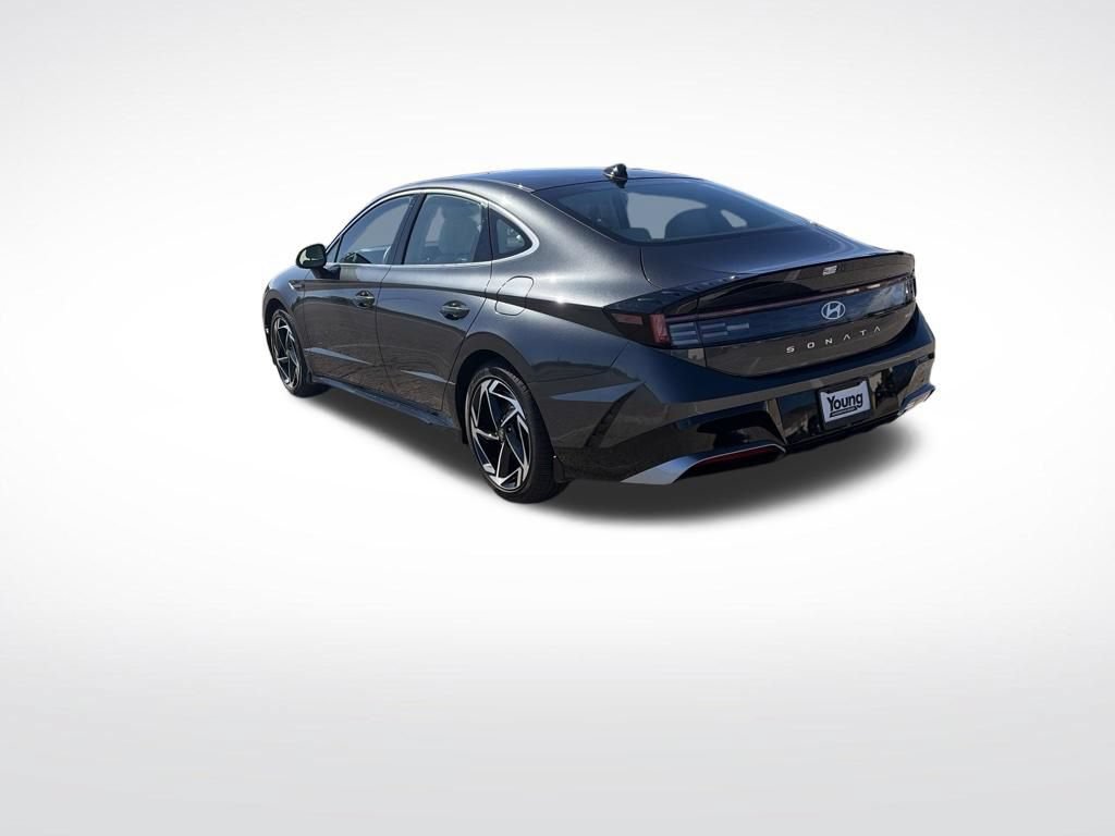 Used 2026 Hyundai Sonata SEL AWD/4WD image 3
