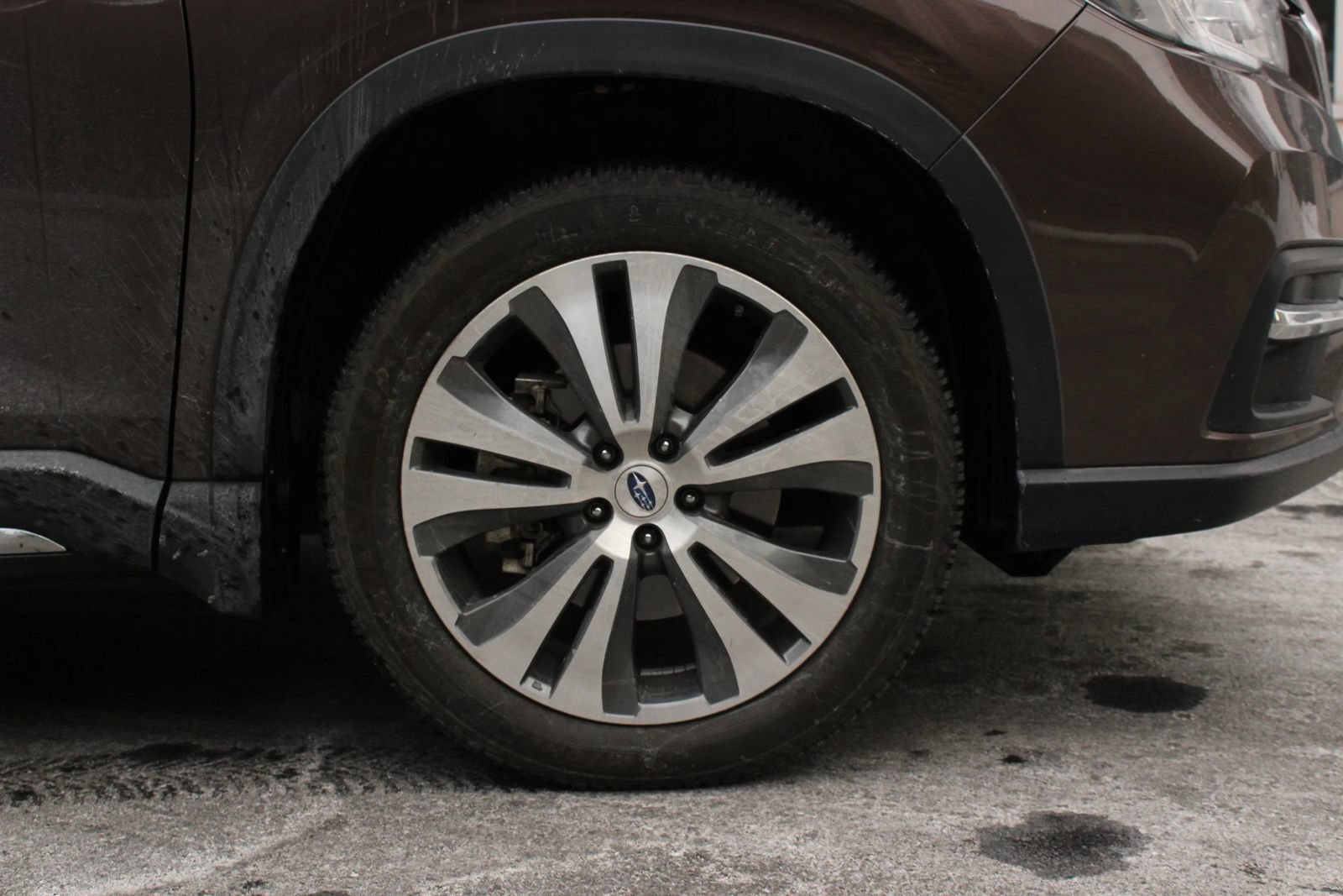 Used 2019 Subaru Ascent Touring w/ Popular Package #2 AWD/4WD image 4
