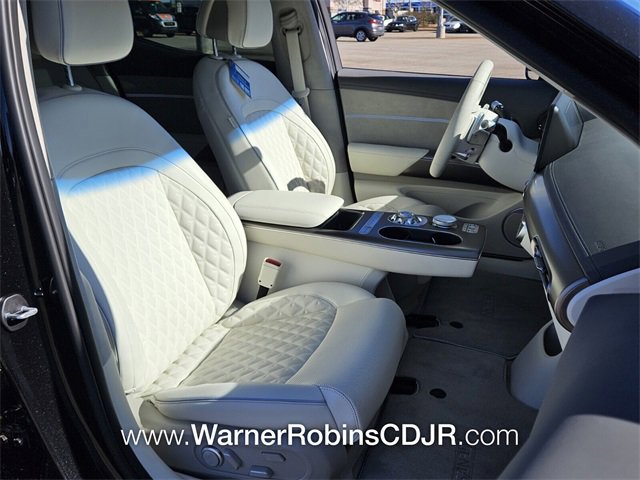 Used 2024 Genesis GV60 Performance image 17