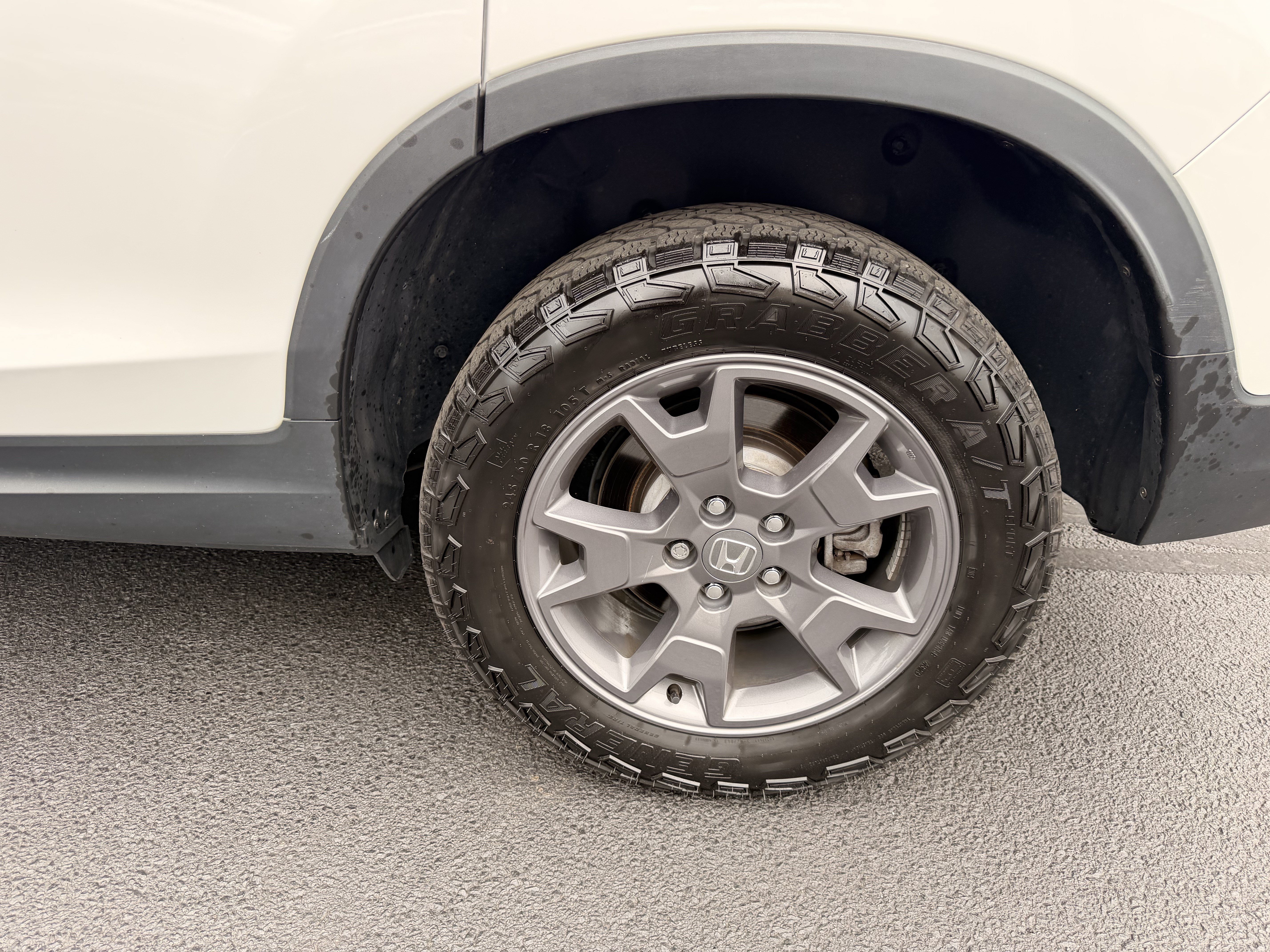 Used 2024 Honda Passport TrailSport image 8