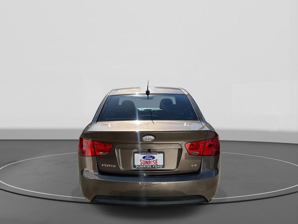 Used 2013 Kia Forte EX image 5