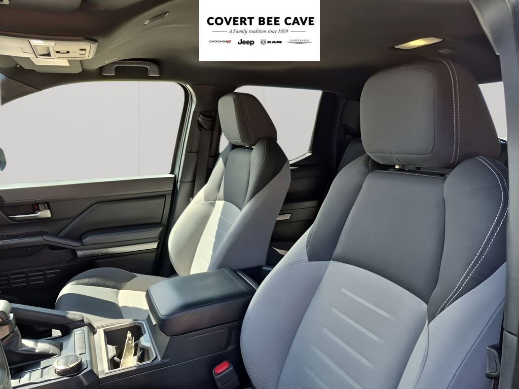 Used 2024 Toyota Tacoma TRD Sport image 29