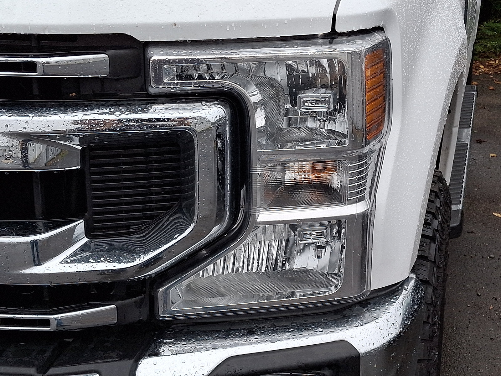 Certified 2020 Ford F250 XLT w/ XLT Value Package AWD/4WD image 4