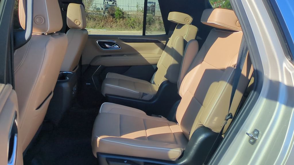 Used 2021 Chevrolet Tahoe Premier w/ Premium Package 2 image 15