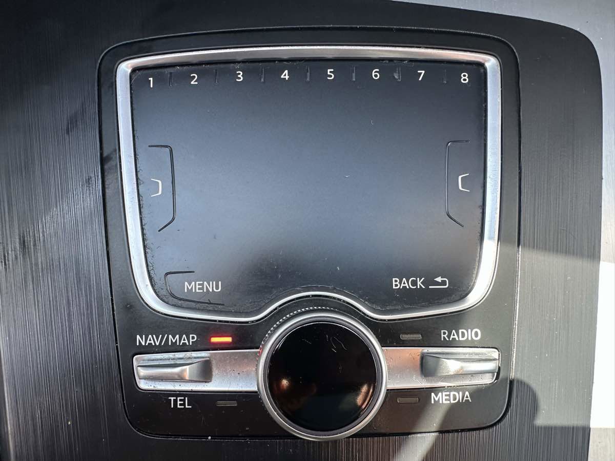 Used 2018 Audi Q5 2.0T Premium Plus AWD/4WD image 18