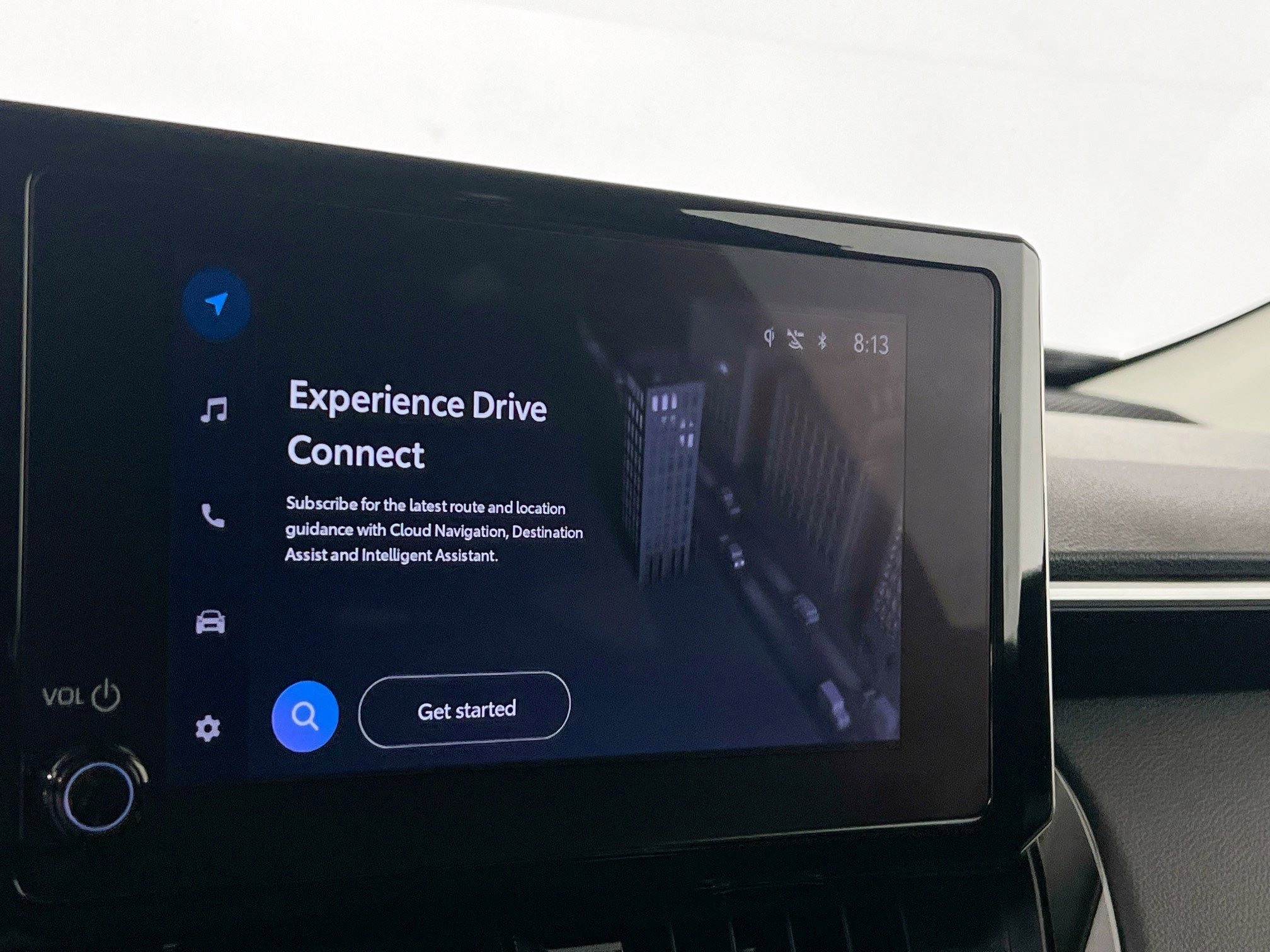 Used 2024 Toyota Corolla Cross XLE image 27