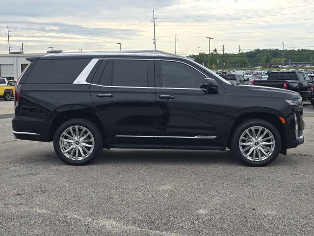 Used 2024 Cadillac Escalade Premium Luxury AWD/4WD image 6