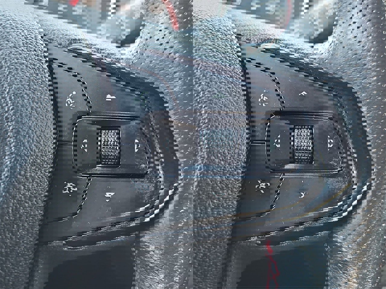 Used 2022 Chevrolet TrailBlazer RS image 18