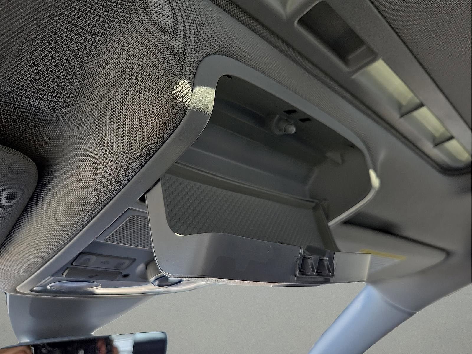 Used 2020 Volkswagen Passat 2.0T SE image 22