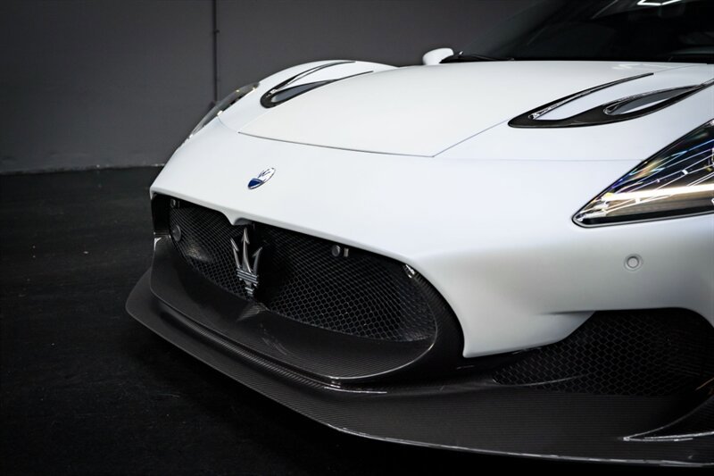 Used 2022 Maserati MC20 Coupe RWD image 9