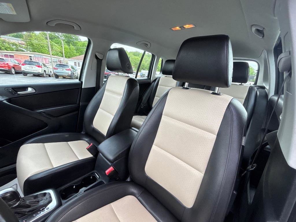 Used 2016 Volkswagen Tiguan S FWD image 20