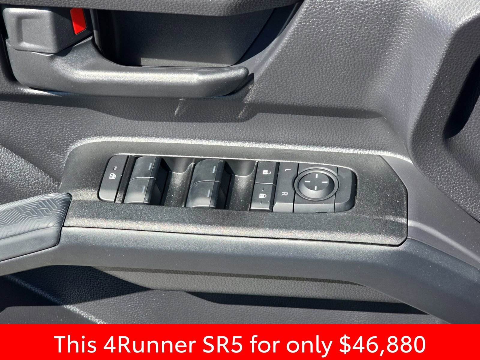 Used 2026 Toyota 4Runner SR5 image 34