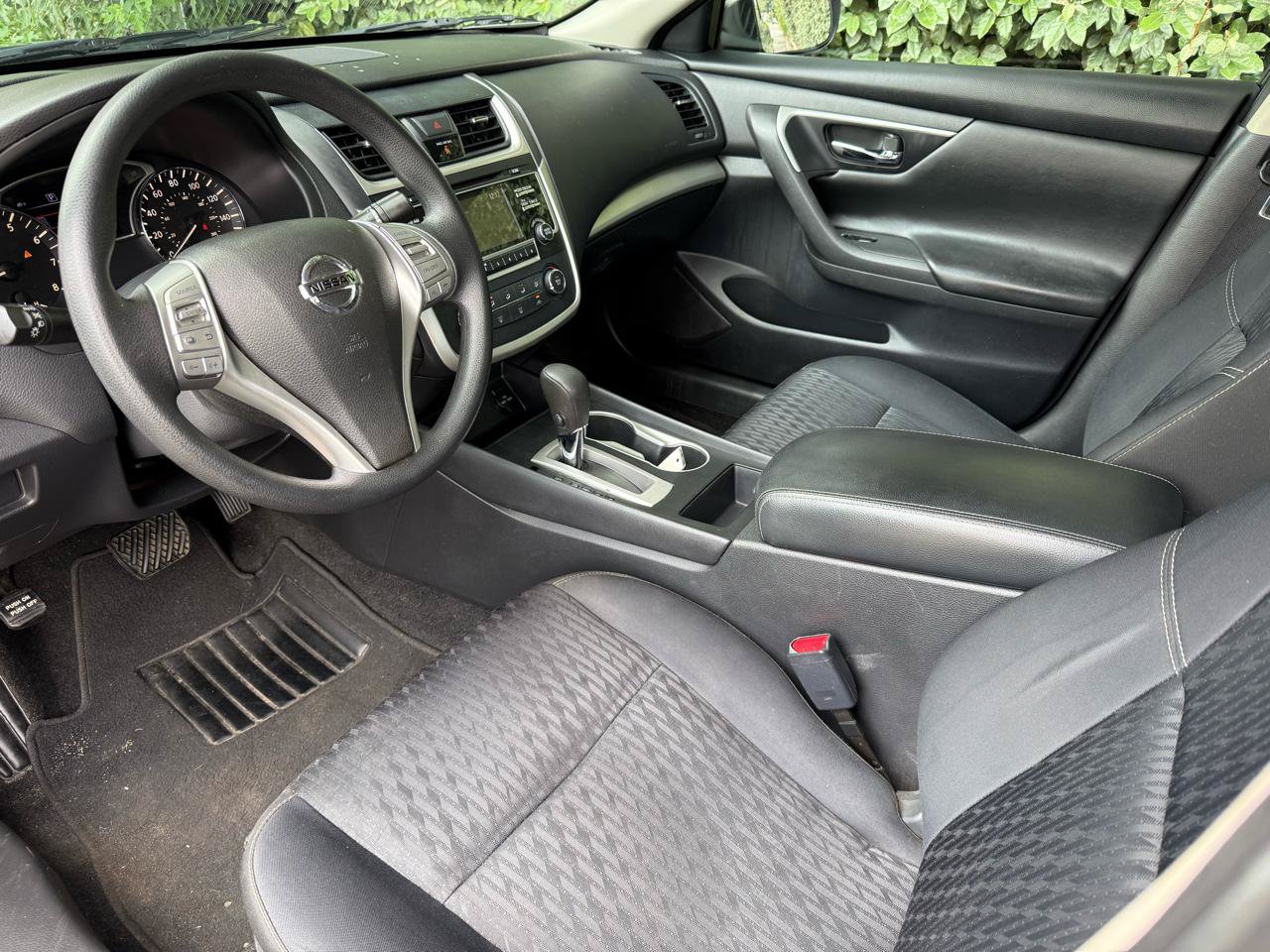 Used 2018 Nissan Altima 2.5 S w/ S Convenience Package FWD image 10