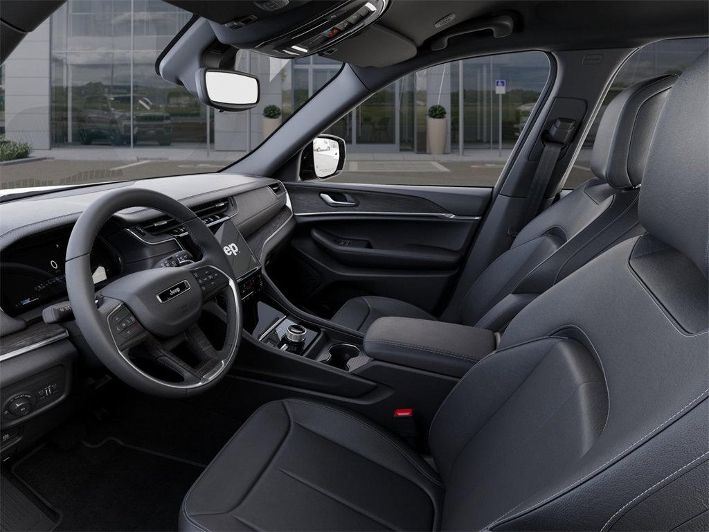 New 2025 Jeep Grand Cherokee L Limited image 22
