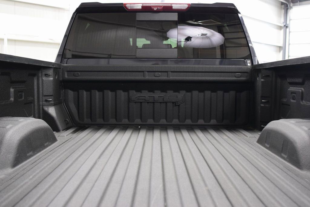 Used 2024 GMC Sierra 2500 AT4 w/ AT4 Premium Plus Package image 21