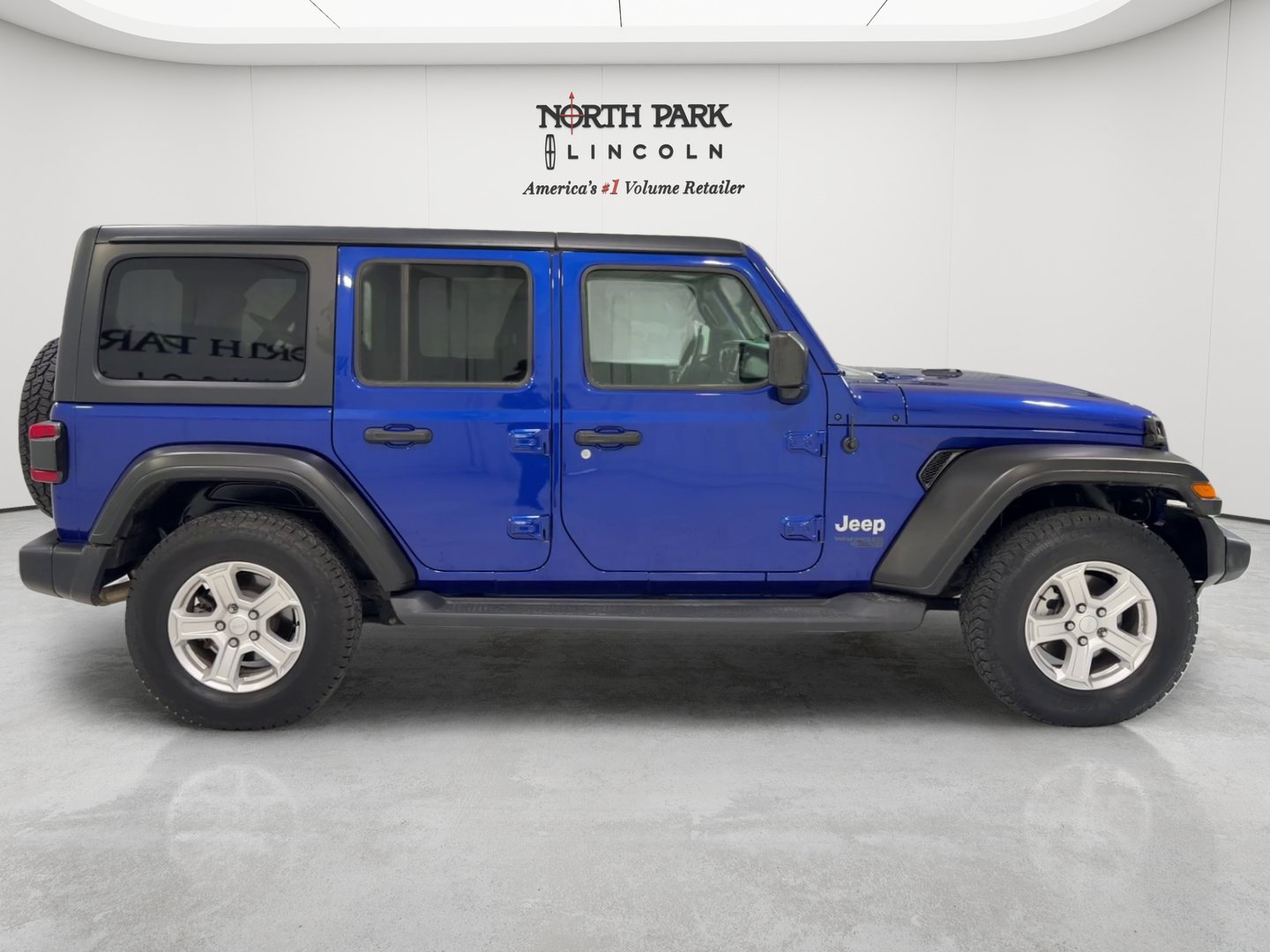 Used 2020 Jeep Wrangler Unlimited Sport S AWD/4WD image 4