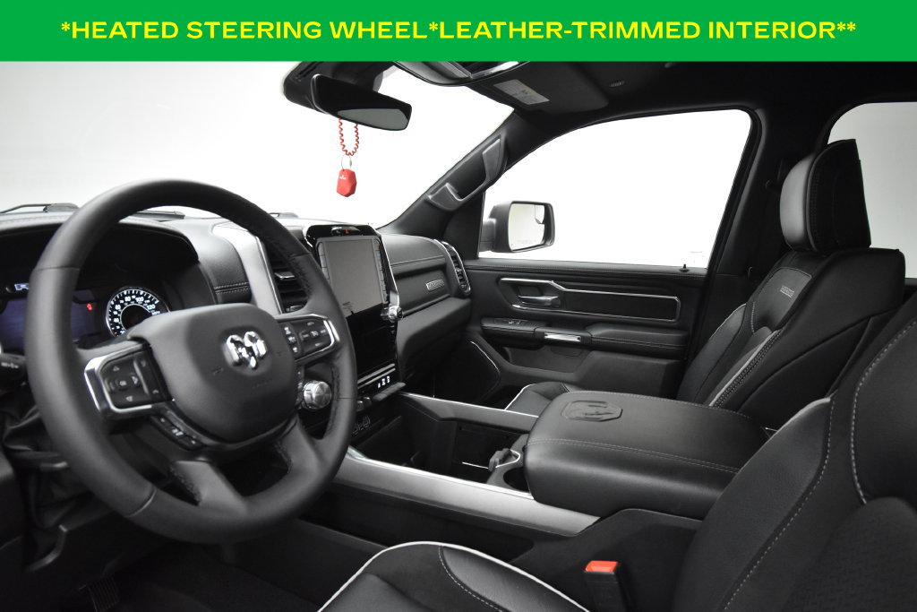 Used 2025 RAM 1500 Laramie AWD/4WD image 7