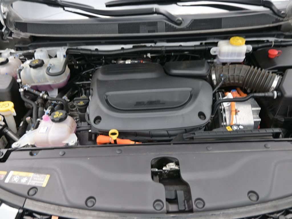 Used 2024 Chrysler Pacifica Limited FWD image 26