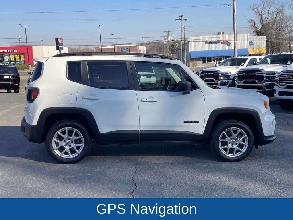 Used 2022 Jeep Renegade Latitude w/ Convenience Group image 9