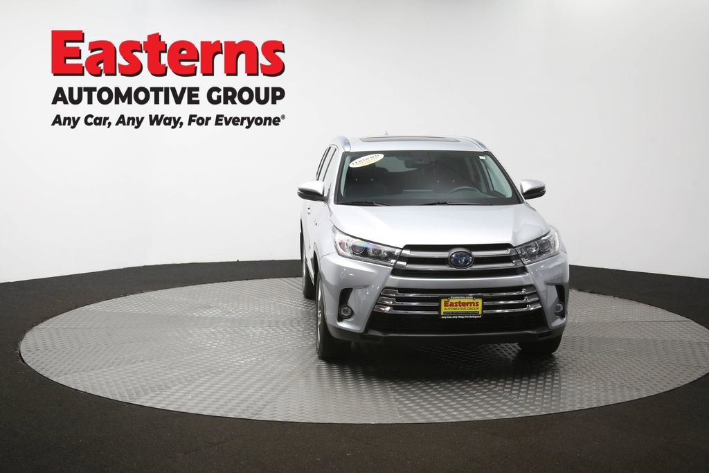 Used 2019 Toyota Highlander Limited w/ Carpet Mat Package (TMS) AWD/4WD image 58