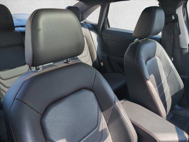 Used 2024 Volkswagen Jetta GLI Autobahn FWD image 24