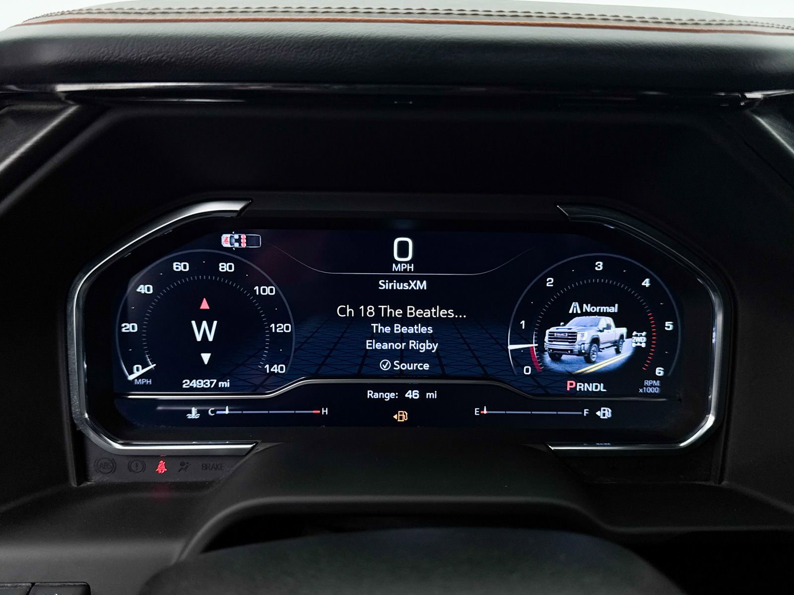 Used 2025 GMC Sierra 2500 AT4 w/ Technology Package image 35