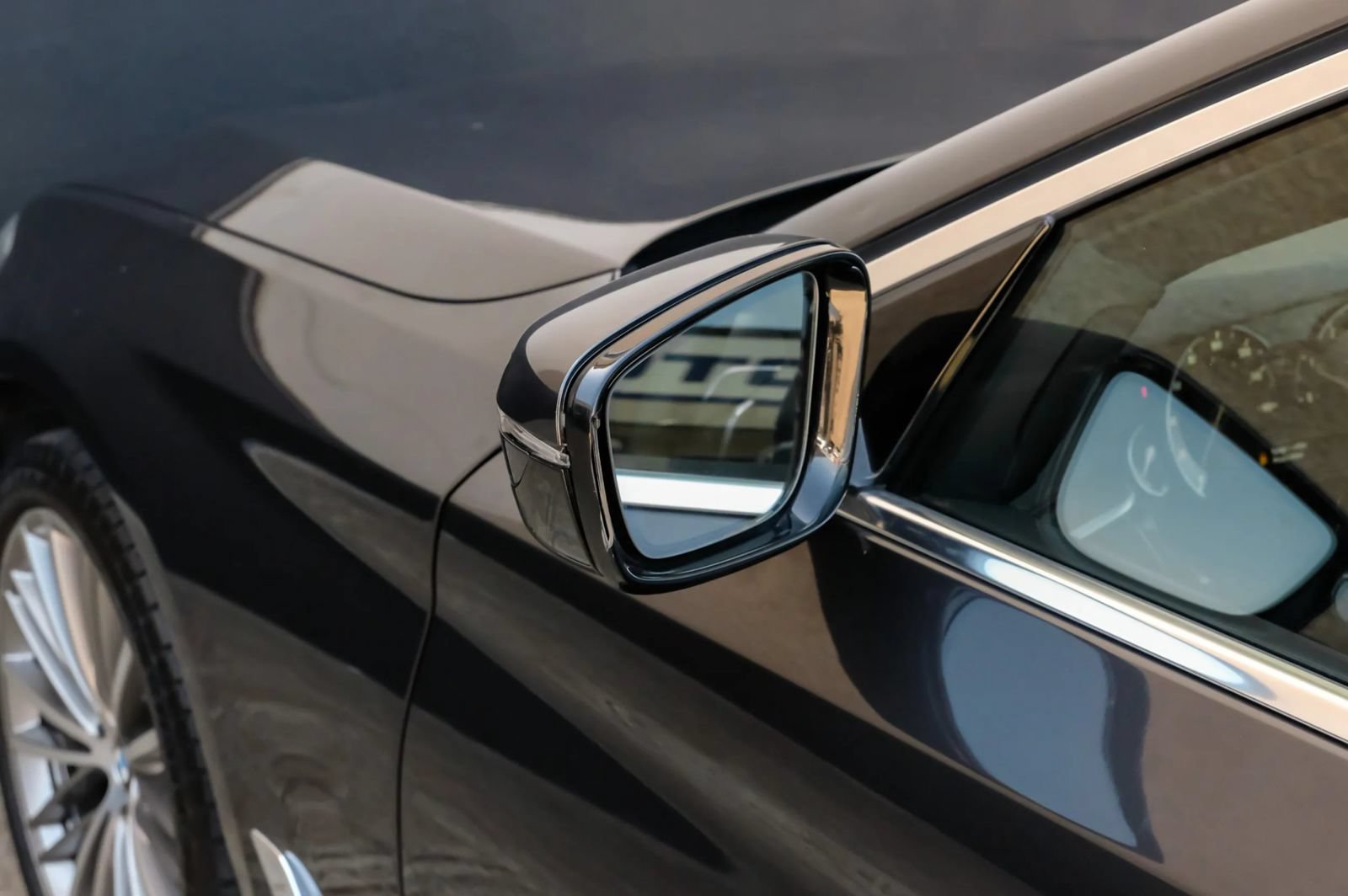 Used 2018 BMW 530i RWD image 52